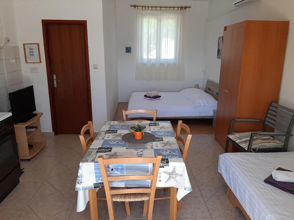 Apartments Pavelic Novi Vinodolski