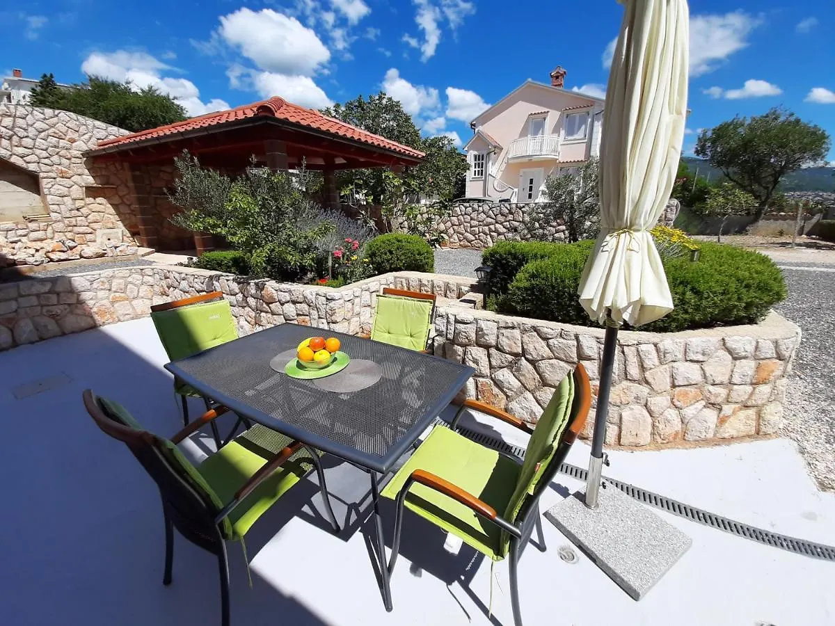 Apartments Pavelic Novi Vinodolski